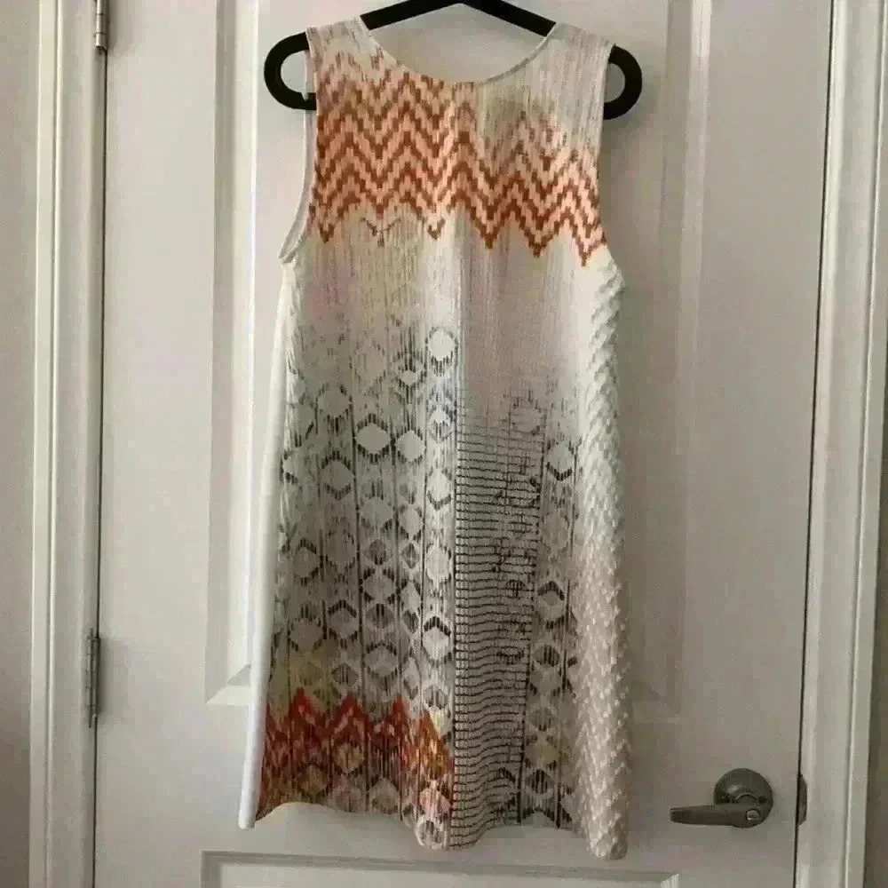 Zara - white dress - M size